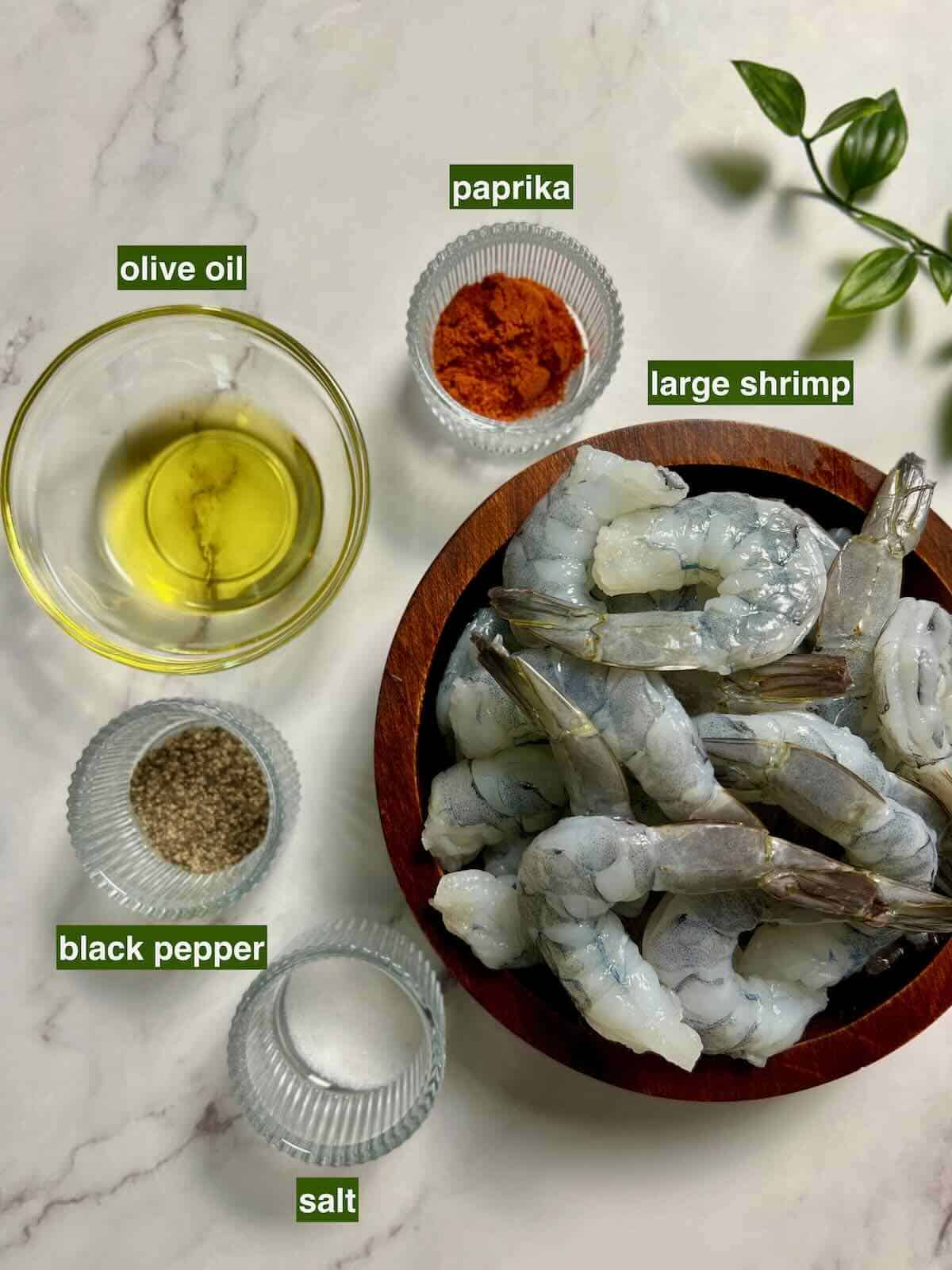 ingredients required for preparing shrimp for the chimichurri shrimp recipe