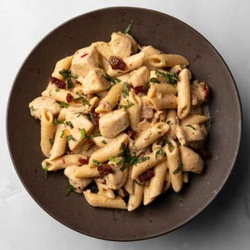 sundried tomato chicken pasta on a plate